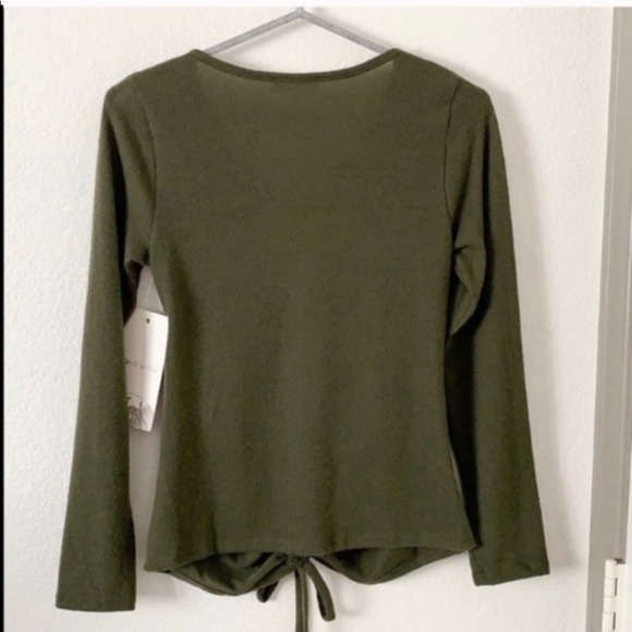 Love Wins Front Drawstring Hem Waist Top - Picture 2 of 11